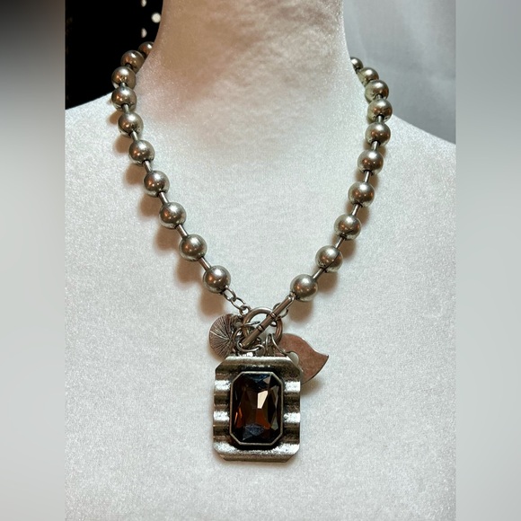 Distressed Brass Silver Large Ball Chain Cluster Pendant Toggle Clasp Necklace - Picture 6 of 6